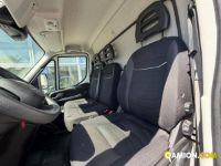 Iveco Mod. IVECO Vers. IVECO | Leggero Cabinato > 35 q.li Furgonato con sponda | INDUSTRIAL CARS S.P.A