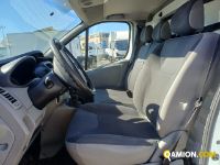 Opel vivaro usato - 213.381 km - Torino - 2014 | Iveco Orecchia - Foto 2