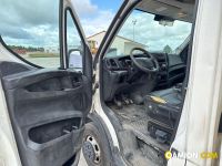 Iveco daily 35c12 usato - 200.000 km - 2017 - cabinato | PROCIDAMACCHINE S.R.L. - Foto 11