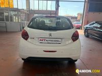 Peugeot 208 208 | MT AUTOCARRI SRL