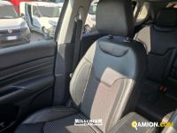 Jeep compass used - 47,000 km - Napoli - 2021 - car | Millenium Car - Foto 13
