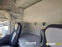 Ford FMAX 500 WHITE PACK MEG CAB FMAX 500 WHITE PACK MEG CAB | Millenium Car