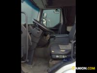 RENAULT V.I. Vers. RENAULT V.I. | Leggero Cabinato > 35 q.li Isotermico con gruppo frigo e sponda | INDUSTRIAL CARS S.P.A