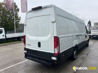 Iveco Mod. IVECO Vers. IVECO | Leggero Cabinato <= 35 q.li Furgone di serie / Van | INDUSTRIAL CARS S.P.A