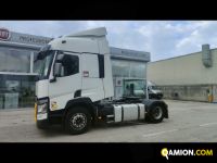 Renault trucks Vers. RENAULT TRUCKS | Trattore Trattore | INDUSTRIAL CARS S.P.A