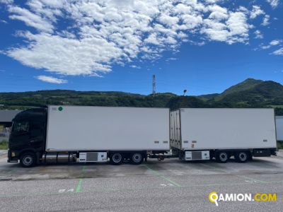 Volvo FH 460 6x2 LNG ALLESTIMENTO FRIGO + BIGA 2 ASSI FH 460 6x2 LNG ALLESTIMENTO FRIGO + BIGA 2 ASSI