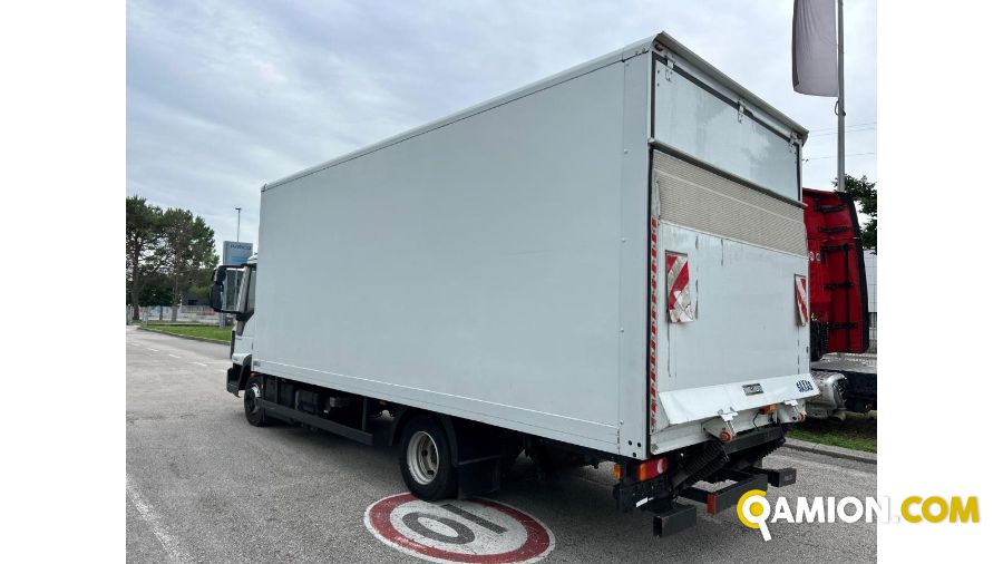 Iveco Mod. IVECO Vers. IVECO | Leggero Cabinato > 35 q.li Furgonato con sponda | INDUSTRIAL CARS S.P.A