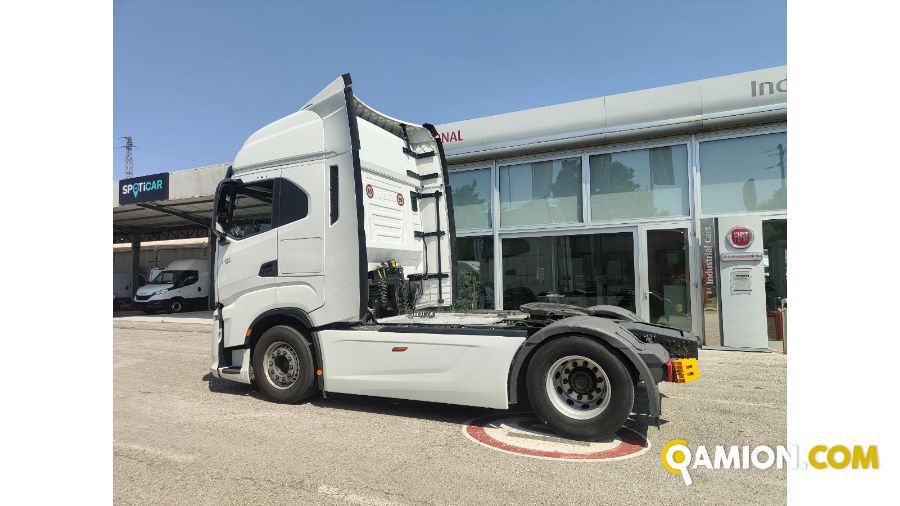 Iveco Mod. IVECO Vers. IVECO | Trattore Trattore | INDUSTRIAL CARS S.P.A