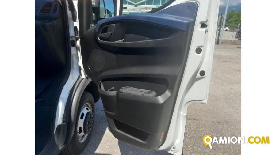 Iveco usato - 254.790 km - Treviso - 2020 - cabinato | INDUSTRIAL CARS S.P.A - Foto 16
