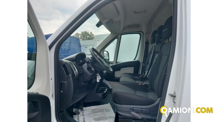Fiat Ducato (3ª serie) Ducato 11 2.3 JTD PC Furgone | Leggero Furgone <= 35 q.li Furgone di serie / Van | INDUSTRIAL CARS S.P.A