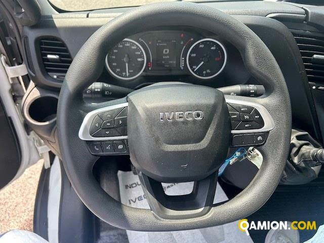 Iveco Mod. IVECO Vers. IVECO | Leggero Cabinato <= 35 q.li Telaio | INDUSTRIAL CARS S.P.A