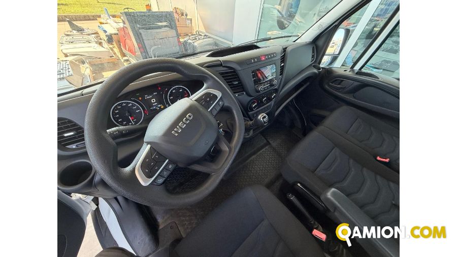 Iveco usato - 135.004 km - Vicenza - 2021 - cabinato | INDUSTRIAL CARS S.P.A - Foto 14