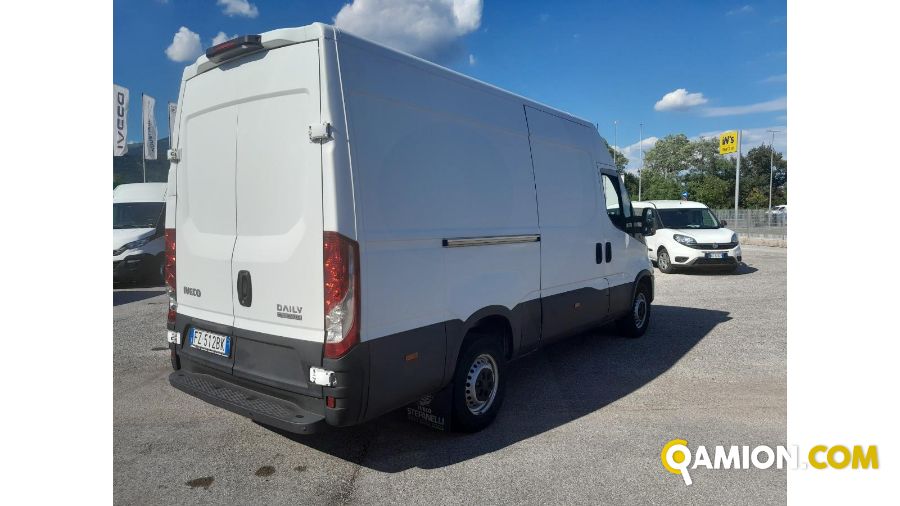 Iveco occasion - 248 700 km - Treviso - 2020 - van | INDUSTRIAL CARS S.P.A - Foto 3