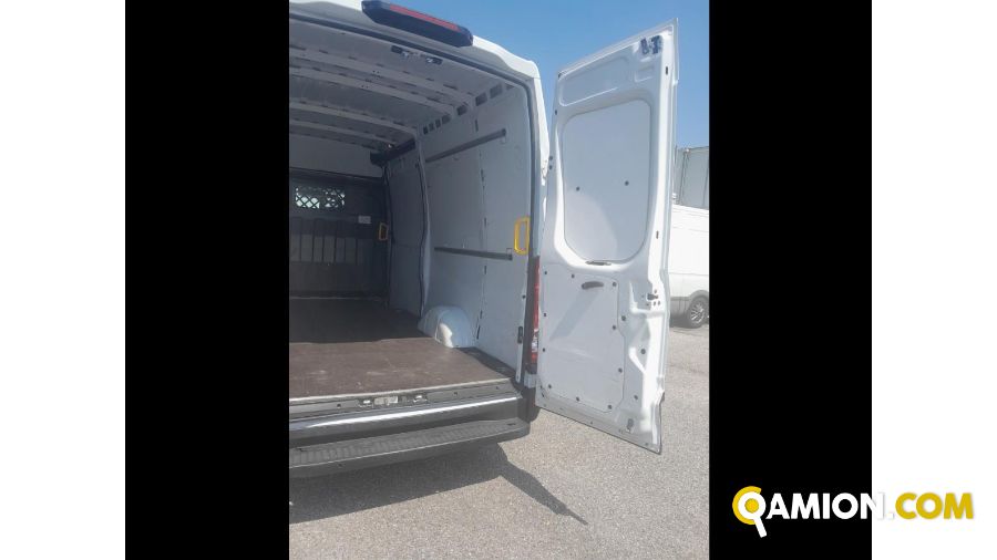 Iveco Mod. IVECO Vers. IVECO | Leggero Furgone <= 35 q.li Furgone di serie / Van | INDUSTRIAL CARS S.P.A
