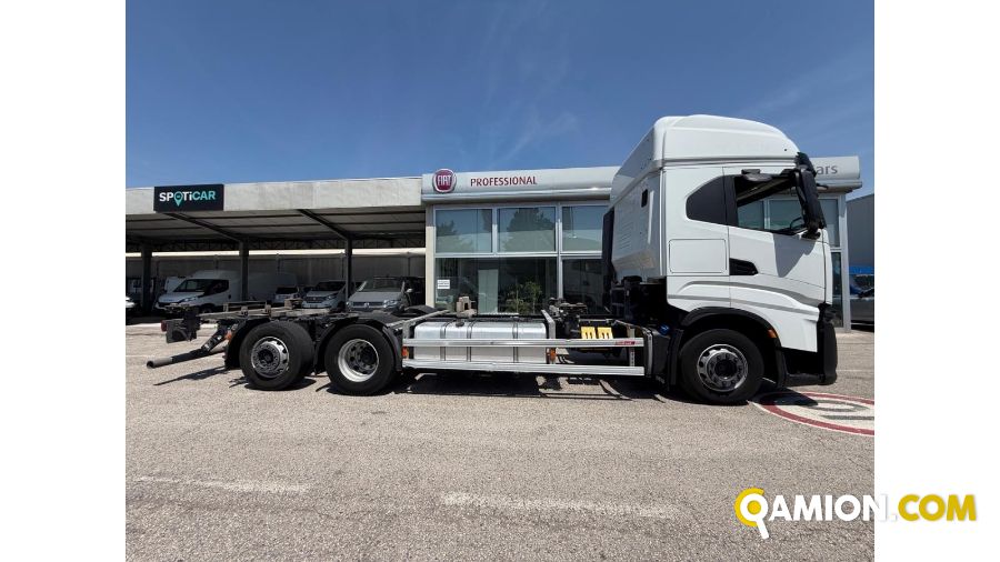 Iveco Mod. IVECO Vers. IVECO | Motrice Scarrabile con gancio | INDUSTRIAL CARS S.P.A