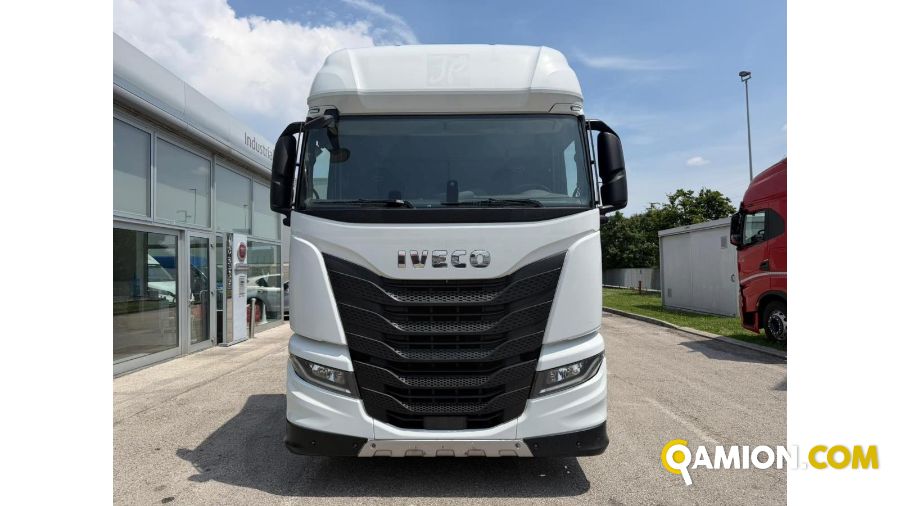 Iveco Mod. IVECO Vers. IVECO | Trattore Trattore | INDUSTRIAL CARS S.P.A