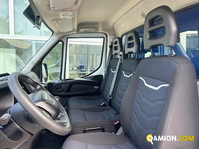 Iveco Mod. IVECO Vers. IVECO | Leggero Cabinato <= 35 q.li Cassone fisso con centina | INDUSTRIAL CARS S.P.A