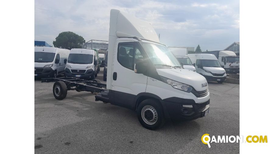 Iveco occasion - 509 200 km - Treviso - 2018 | INDUSTRIAL CARS S.P.A - Foto 2