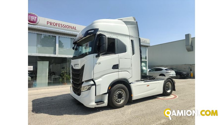 Iveco Mod. IVECO Vers. IVECO | Trattore Trattore | INDUSTRIAL CARS S.P.A