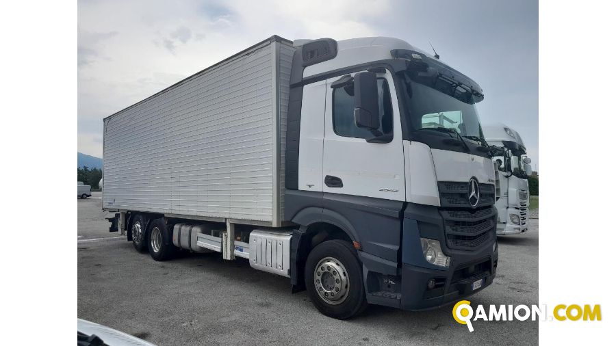 Mercedes occasion - 891 000 km - Vicenza - 2014 | INDUSTRIAL CARS S.P.A - Foto 2
