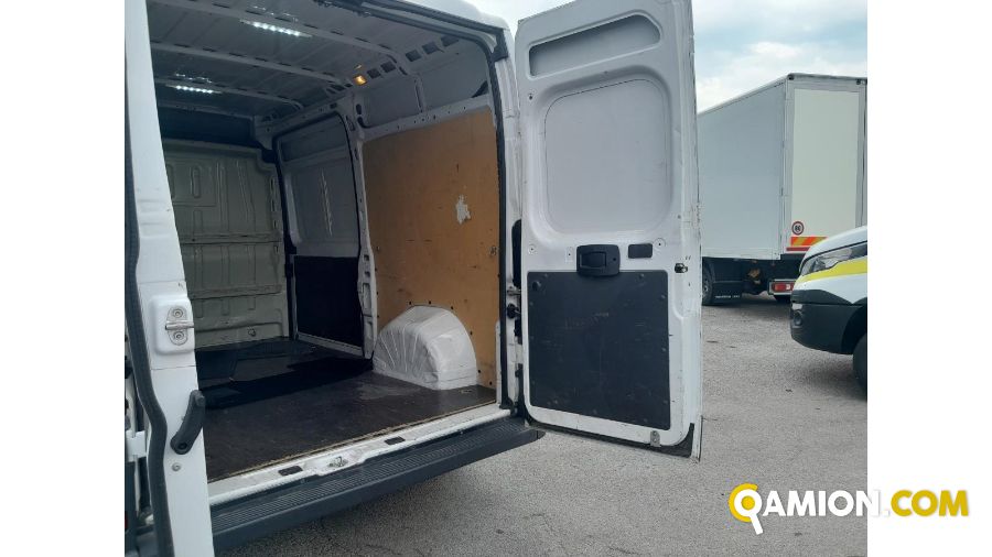Fiat Ducato (3ª serie) Ducato 11 2.3 JTD PC Furgone | Leggero Furgone <= 35 q.li Furgone di serie / Van | INDUSTRIAL CARS S.P.A