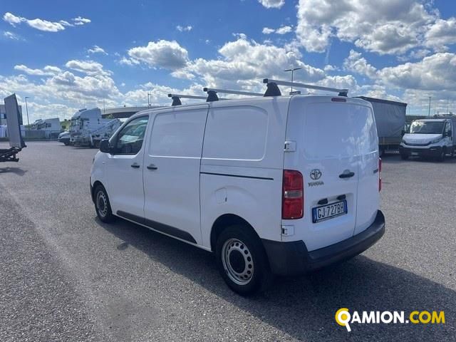 Toyota Proace 2ª serie Proace 1.6D 115CV S&S PC-TN Furgone Compact 3p.10q | Leggero Furgone <= 35 q.li Furgone di serie / Van | INDUSTRIAL CARS S.P.A