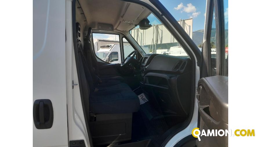 Iveco usato - 415.400 km - Treviso - 2015 - furgone | INDUSTRIAL CARS S.P.A - Foto 18