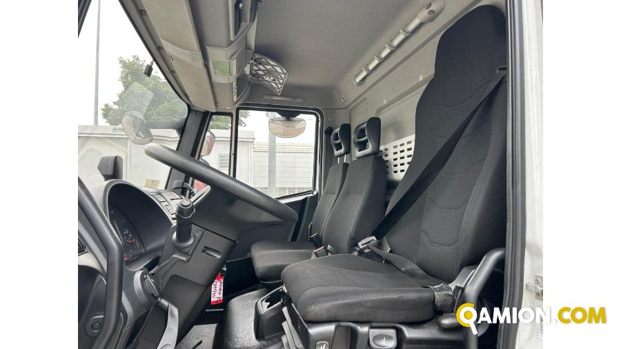 Iveco Mod. IVECO Vers. IVECO | Leggero Cabinato > 35 q.li Furgonato con sponda | INDUSTRIAL CARS S.P.A