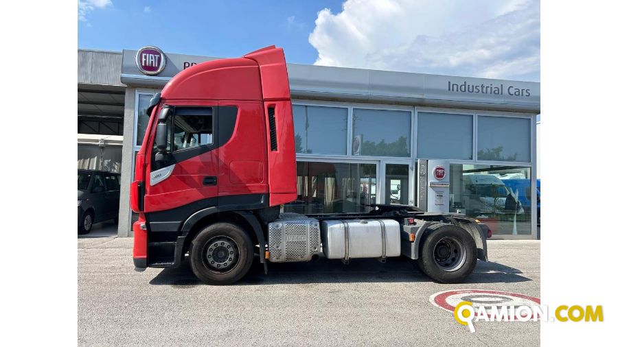 Iveco Mod. IVECO Vers. IVECO | Trattore Trattore | INDUSTRIAL CARS S.P.A