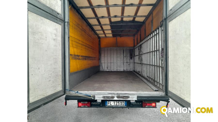 Iveco usato - 555.300 km - Treviso - 2017 - cabinato | INDUSTRIAL CARS S.P.A - Foto 24