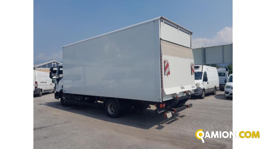 Iveco Mod. IVECO Vers. IVECO | Leggero Cabinato > 35 q.li Furgonato con sponda | INDUSTRIAL CARS S.P.A