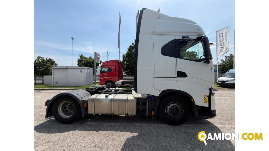 Iveco Mod. IVECO Vers. IVECO | Trattore Trattore | INDUSTRIAL CARS S.P.A