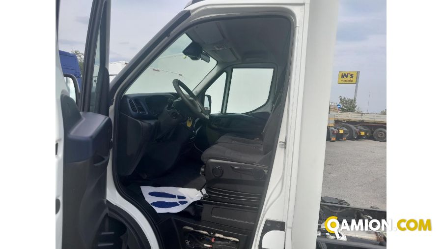 Iveco occasion - 509 200 km - Treviso - 2018 | INDUSTRIAL CARS S.P.A - Foto 17