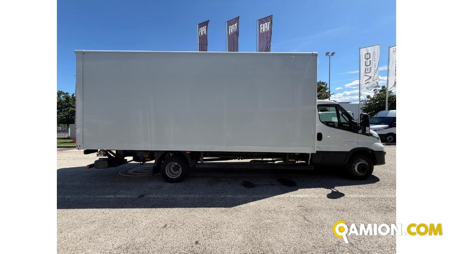 Iveco Mod. IVECO Vers. IVECO | Leggero Cabinato > 35 q.li Furgonato con sponda | INDUSTRIAL CARS S.P.A