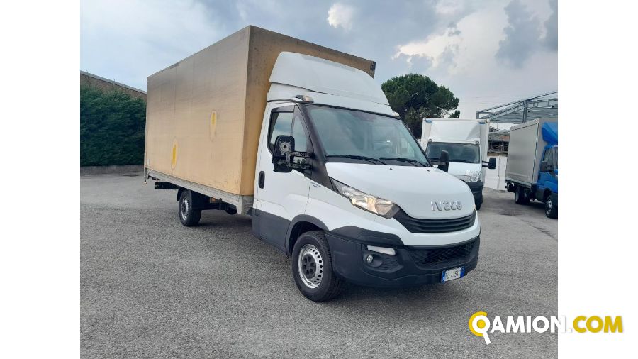 Iveco usato - 555.300 km - Treviso - 2017 - cabinato | INDUSTRIAL CARS S.P.A - Foto 2