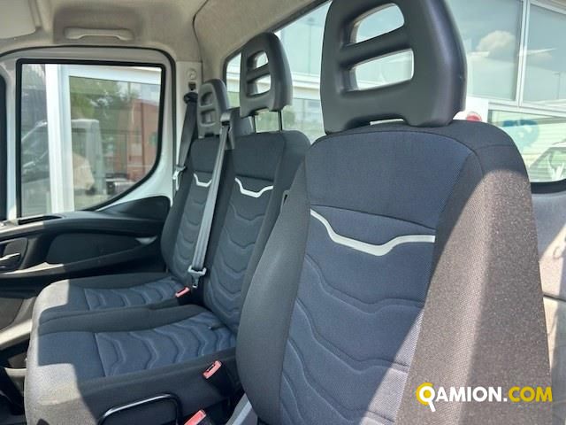 Iveco Mod. IVECO Vers. IVECO | Leggero Cabinato <= 35 q.li Telaio | INDUSTRIAL CARS S.P.A