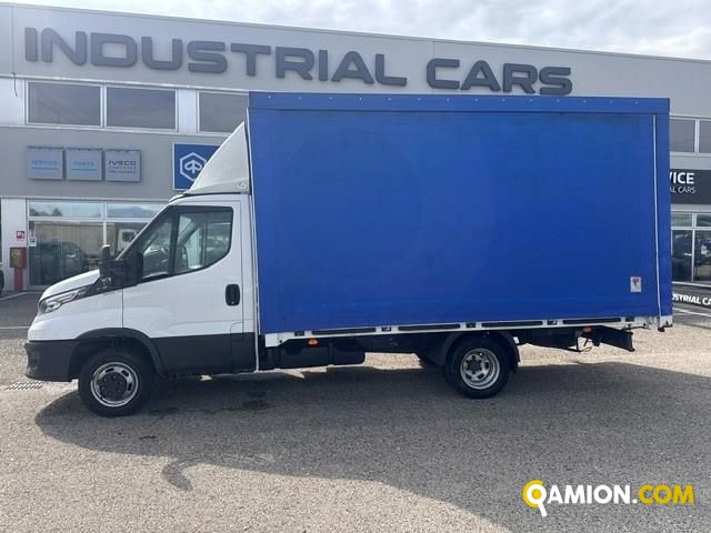 Iveco usato - 227.500 km - Vicenza - 2020 - cabinato | INDUSTRIAL CARS S.P.A - Foto 4