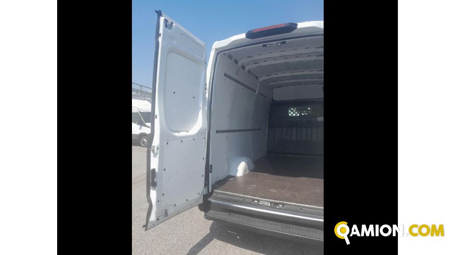 Iveco Mod. IVECO Vers. IVECO | Leggero Furgone <= 35 q.li Furgone di serie / Van | INDUSTRIAL CARS S.P.A
