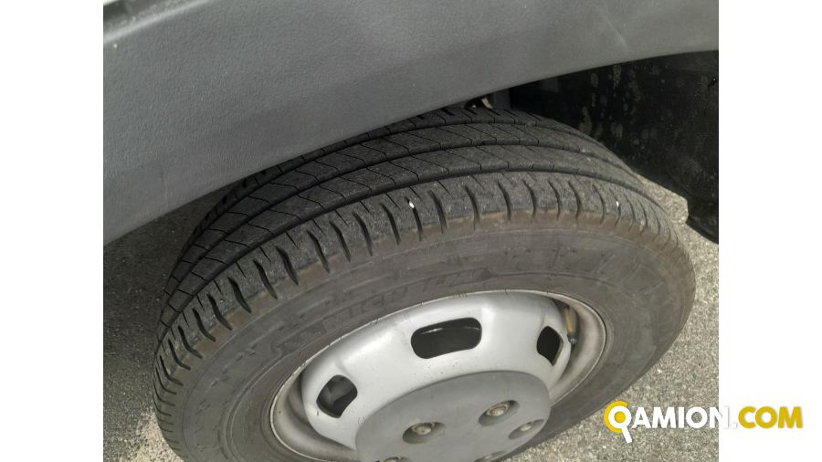 Iveco occasion - 275 096 km - Treviso - 2009 | INDUSTRIAL CARS S.P.A - Foto 8