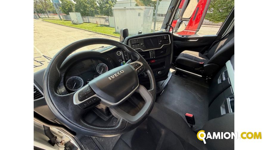 Iveco Mod. IVECO Vers. IVECO | Motrice Scarrabile con gancio | INDUSTRIAL CARS S.P.A