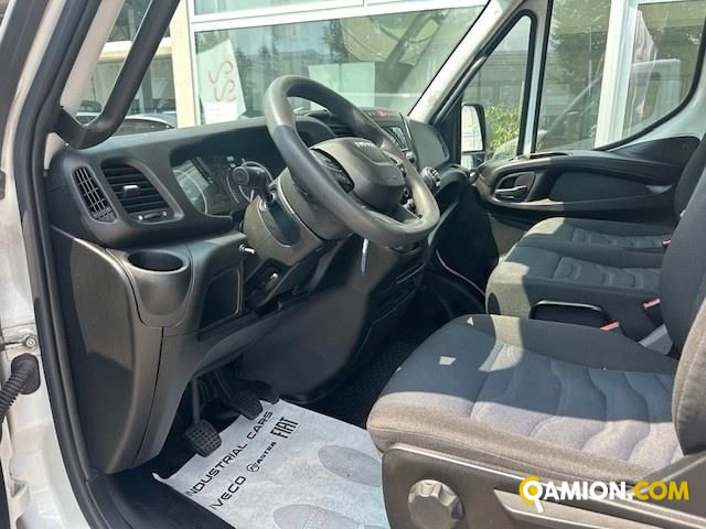 Iveco Mod. IVECO Vers. IVECO | Leggero Cabinato <= 35 q.li Telaio | INDUSTRIAL CARS S.P.A