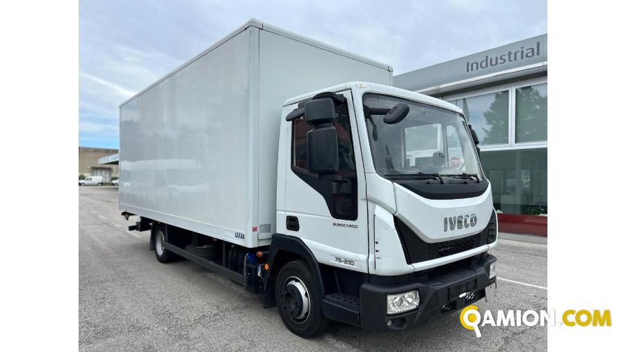 Iveco Mod. IVECO Vers. IVECO | Leggero Cabinato > 35 q.li Furgonato con sponda | INDUSTRIAL CARS S.P.A