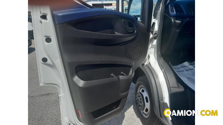 Iveco usato - 254.790 km - Treviso - 2020 - cabinato | INDUSTRIAL CARS S.P.A - Foto 15