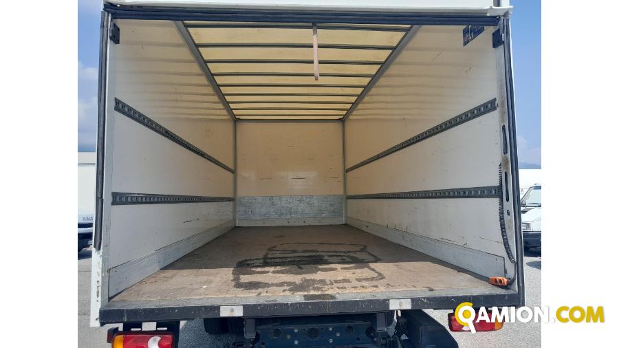 Iveco Mod. IVECO Vers. IVECO | Leggero Cabinato > 35 q.li Furgonato con sponda | INDUSTRIAL CARS S.P.A