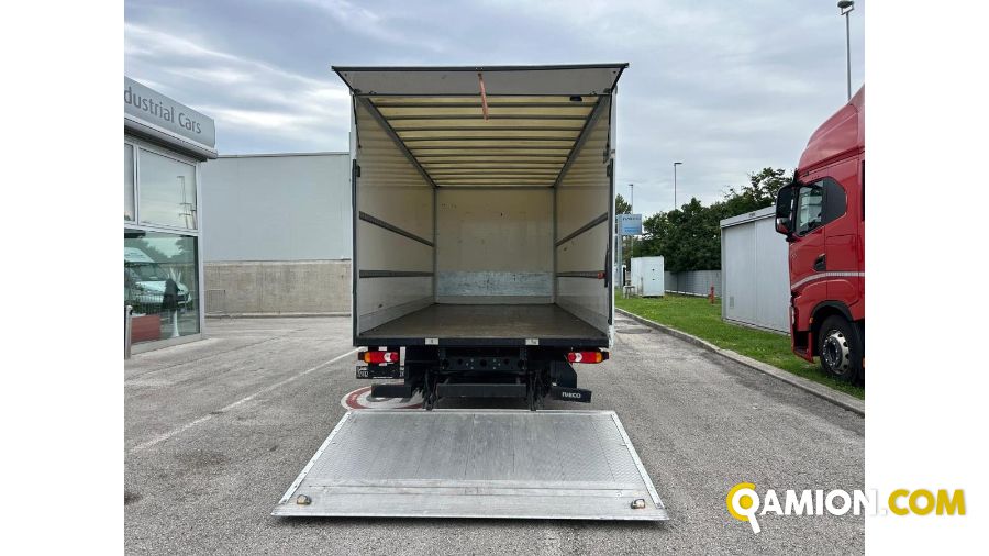 Iveco Mod. IVECO Vers. IVECO | Leggero Cabinato > 35 q.li Furgonato con sponda | INDUSTRIAL CARS S.P.A