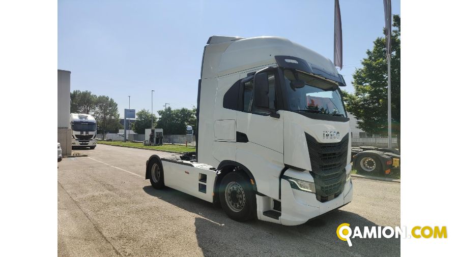 Iveco Mod. IVECO Vers. IVECO | Trattore Trattore | INDUSTRIAL CARS S.P.A