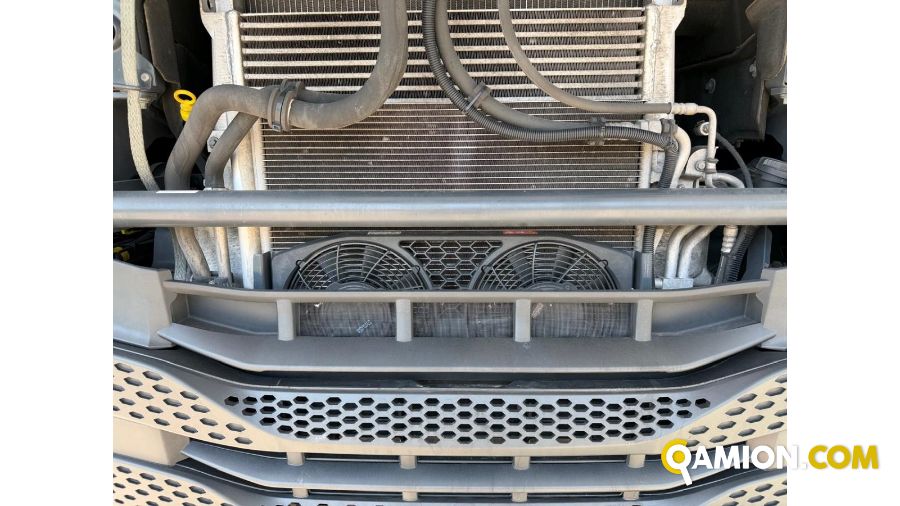 Iveco Mod. IVECO Vers. IVECO | Motrice Scarrabile con gancio | INDUSTRIAL CARS S.P.A