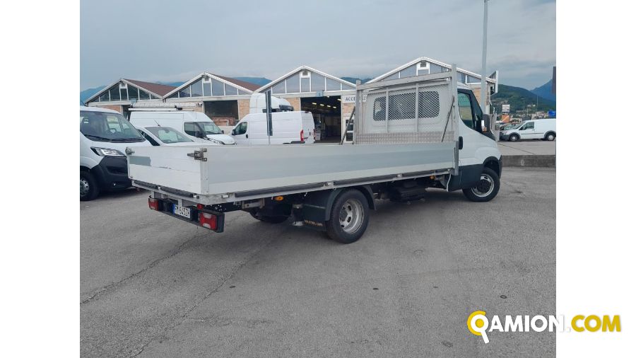 Iveco used - 481,500 km - Treviso - 2018 - chassis cab | INDUSTRIAL CARS S.P.A - Foto 4