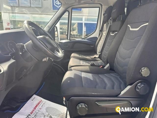 Iveco usato - 227.500 km - Vicenza - 2020 - cabinato | INDUSTRIAL CARS S.P.A - Foto 13