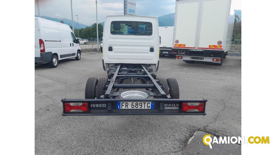 Iveco usato - 339.600 km - Treviso - 2018 - cabinato | INDUSTRIAL CARS S.P.A - Foto 8